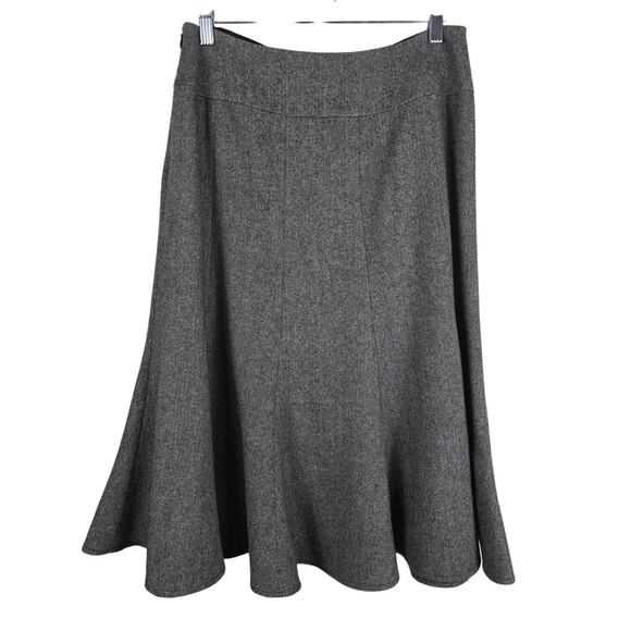 Weekend MaxMara Gray Black 100% Virgin Wool Flutter Bottom Women's Skirt 6 - Picture 2 of 5